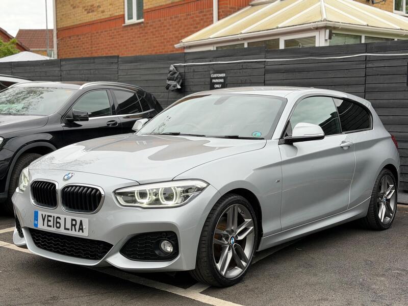 BMW 1 Series view 7