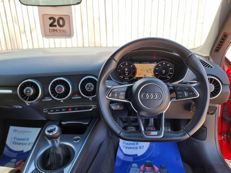 Audi TT view 5