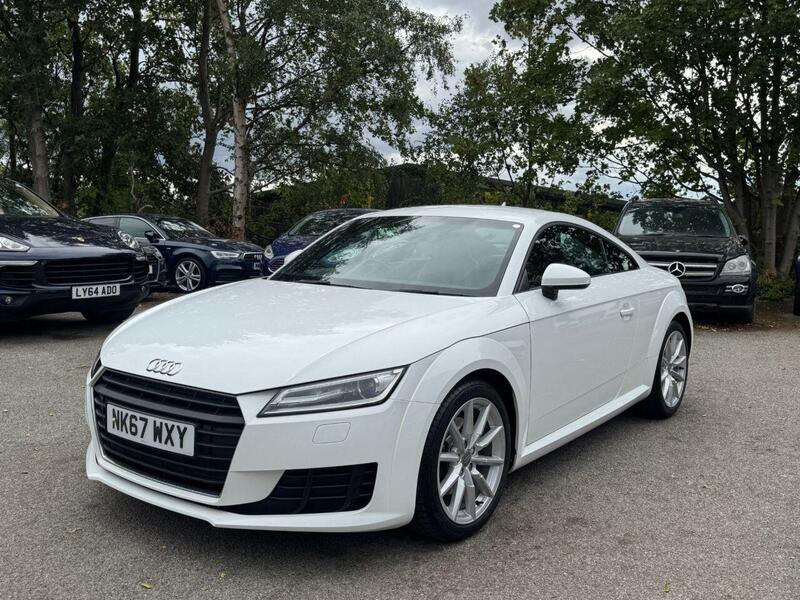 Audi TT view 6