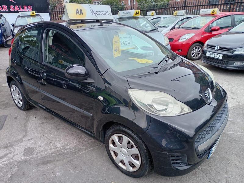 Peugeot 107 view 3