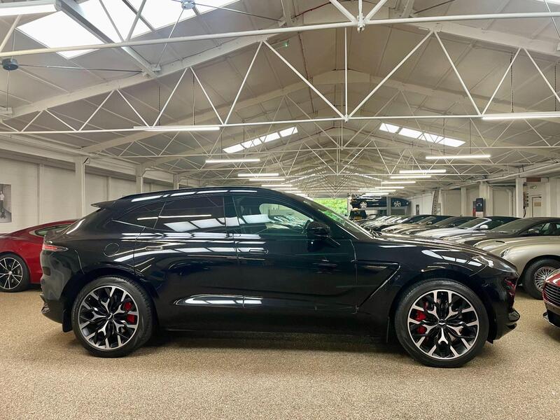 Aston Martin DBX view 7