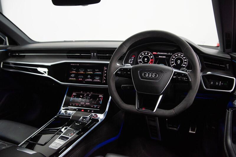 Audi RS6 view 3