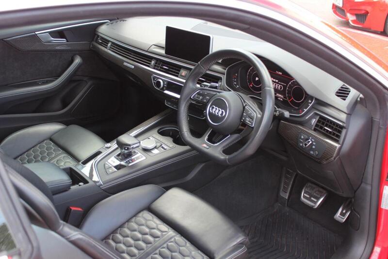 Audi RS5 view 3
