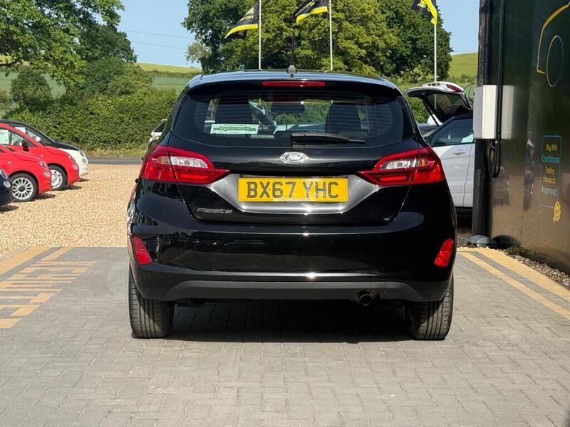 Ford Fiesta view 4