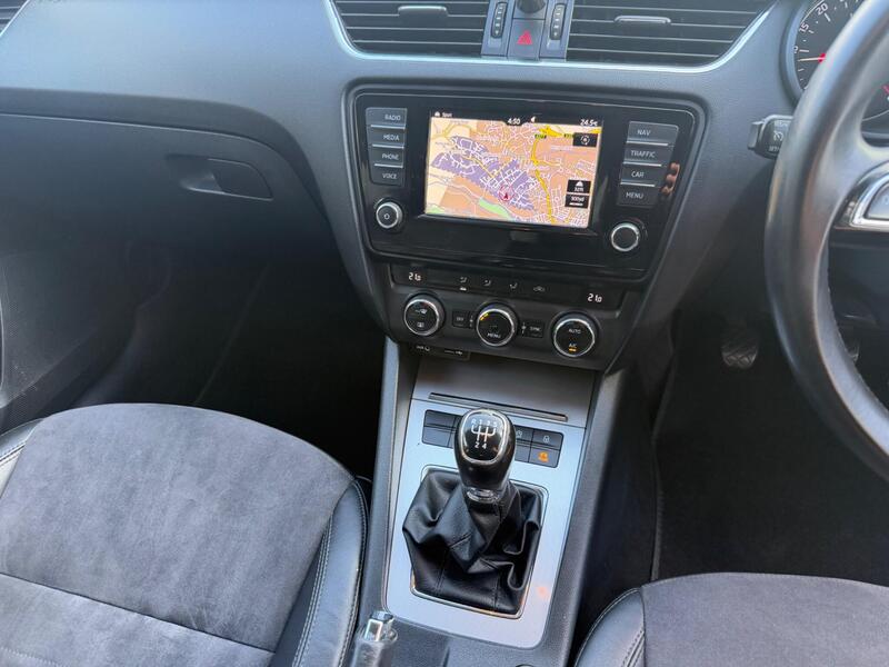 Skoda Octavia view 5