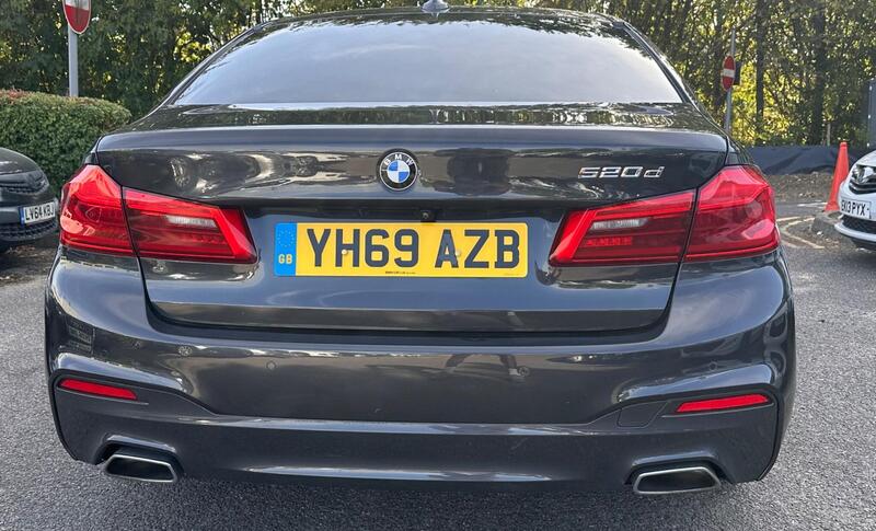 BMW 5 Series view 7