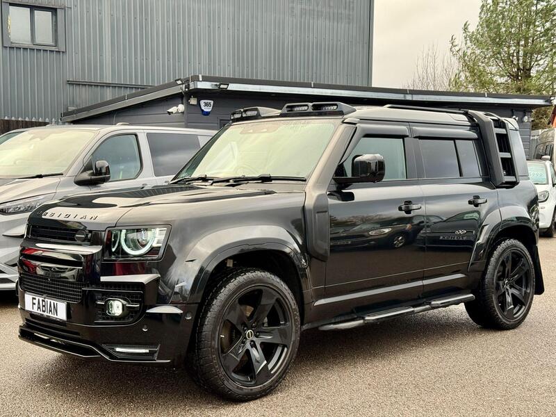 Land Rover Defender view 6