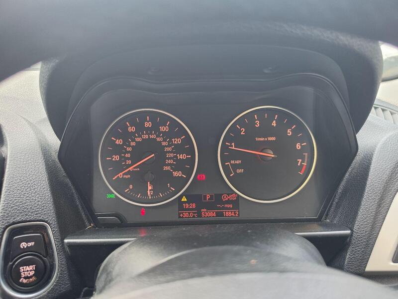 BMW 1 Series 1.6 116i SE Auto Euro 5 (s/s) 5dr thumbnail 28