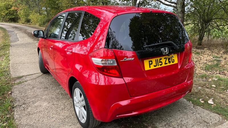 2015 Honda Jazz — photo 7
