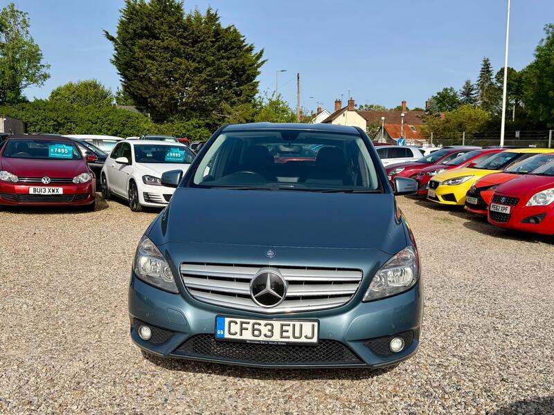 Mercedes-Benz B Class view 4