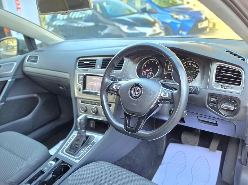Volkswagen Golf 1.4 TSI BlueMotion Tech SE DSG Euro 5 (s/s) 5dr thumbnail 27