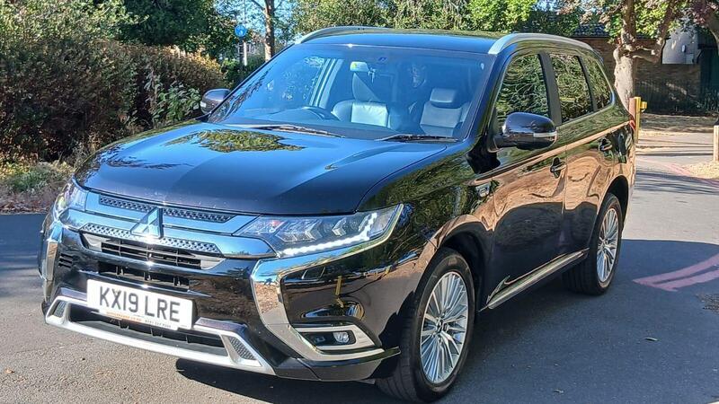 Mitsubishi Outlander view 7