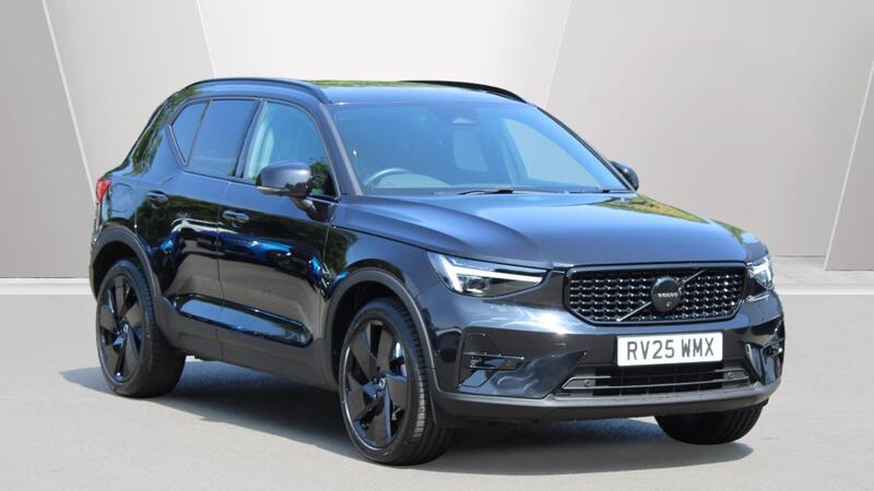 Volvo XC40 main image