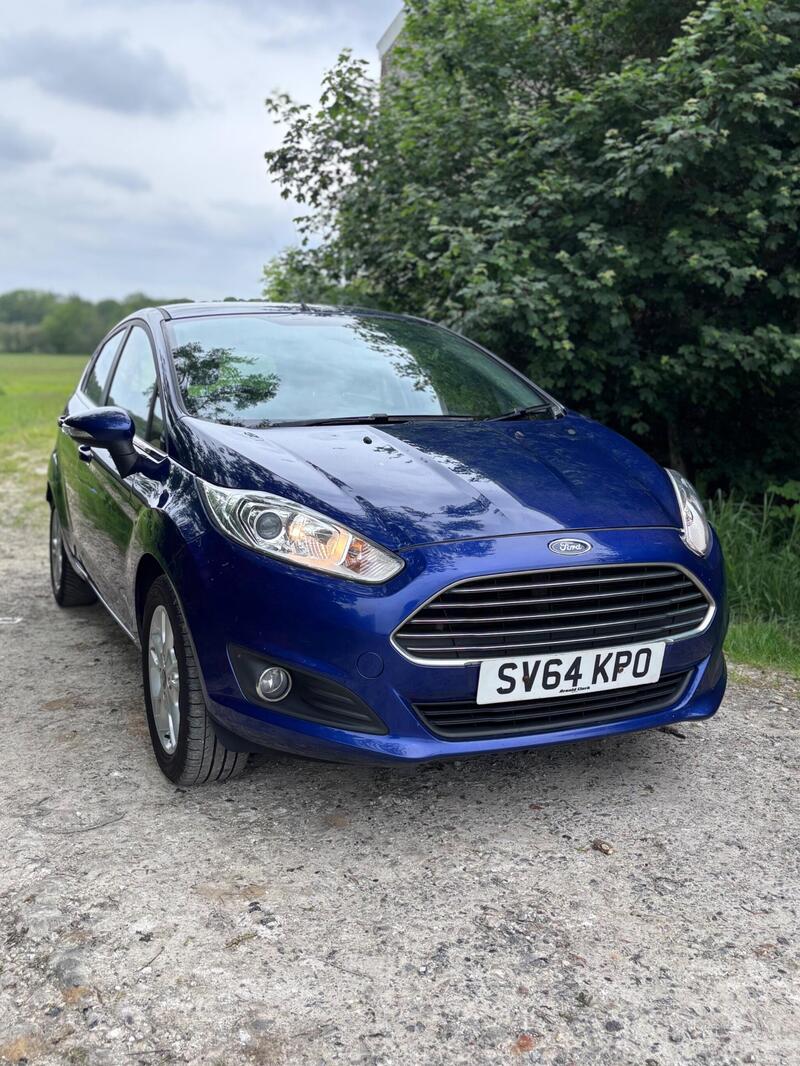 2014 Ford Fiesta — photo 2