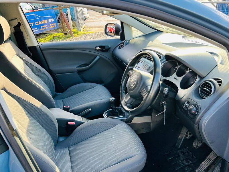 Seat Altea XL view 3