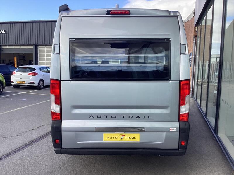Auto-Trail V-Line 635 Sport — image 3