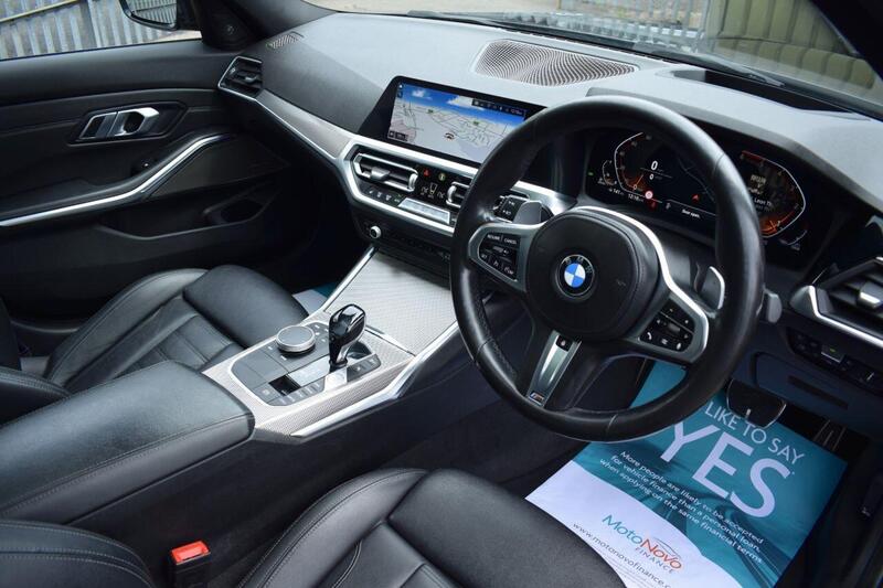 BMW 3 Series view 2
