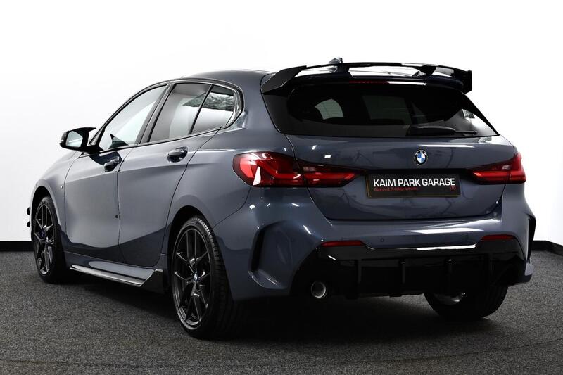 BMW 1 Series view 5