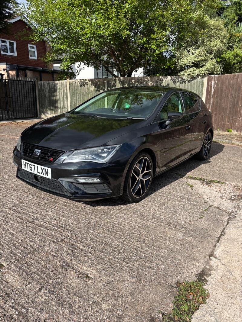 SEAT Leon — photo 1