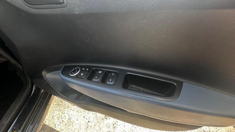 2015 Hyundai i10 — photo 14
