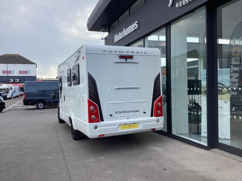 Auto-Trail Expedition C71 — image 3