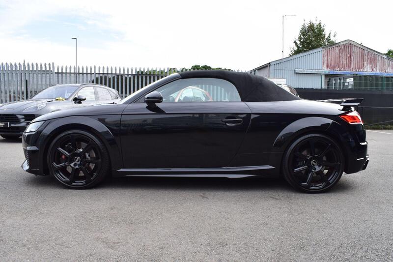 Audi Audi TT RS view 5