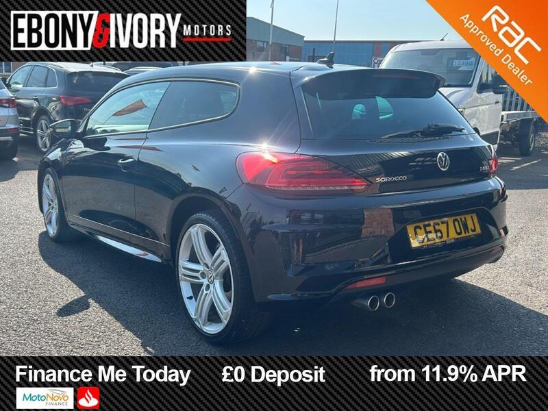 Volkswagen Scirocco view 3