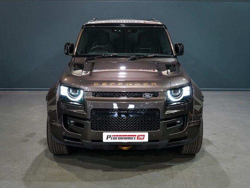 Land Rover Defender view 7