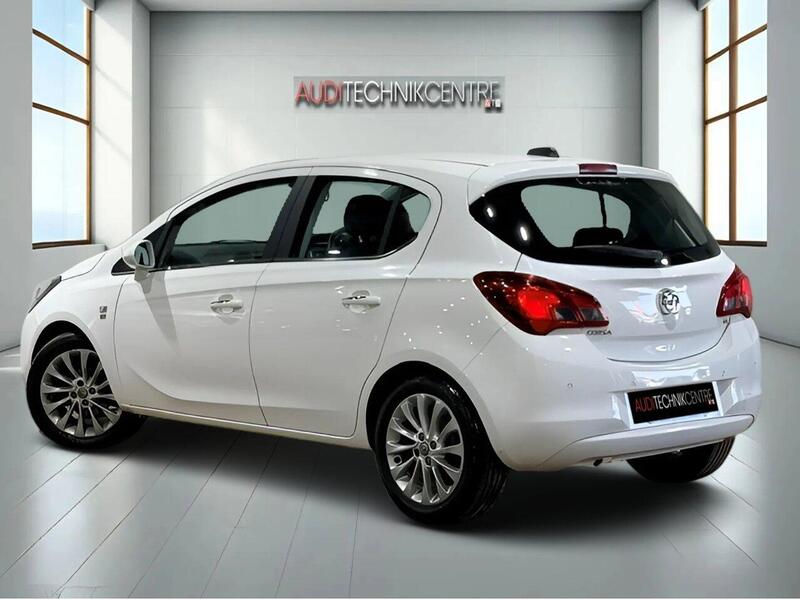 Vauxhall Corsa view 4