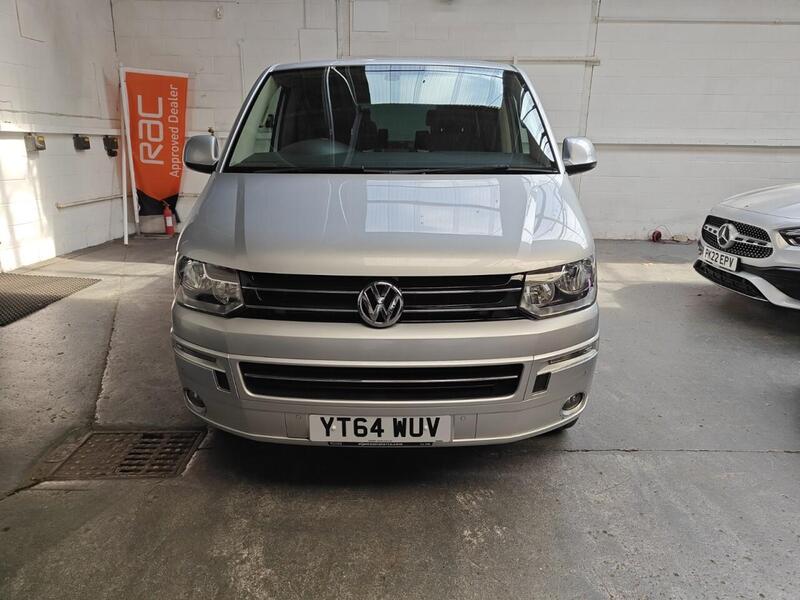 Volkswagen Caravelle view 2