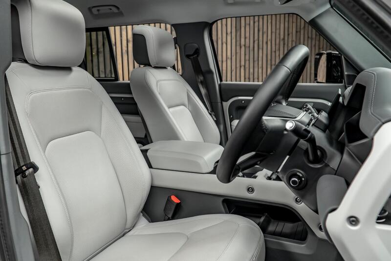 Land Rover Defender view 7