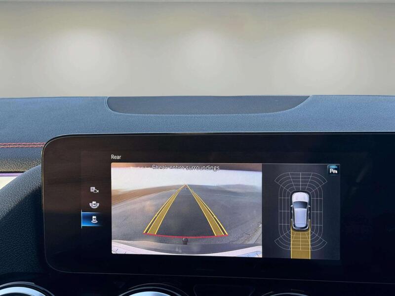 Mercedes-Benz Eqa view 6