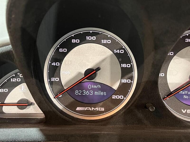 Mercedes-Benz SL view 7