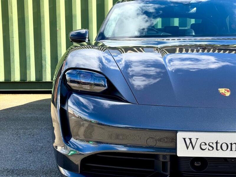 Porsche Taycan view 7