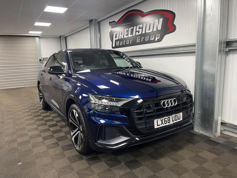 Audi Audi Q8 main image