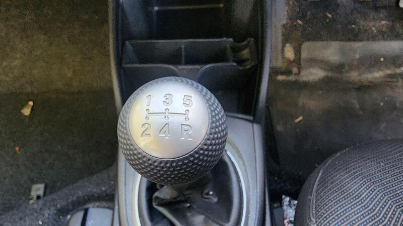 2010 Honda Jazz — photo 32