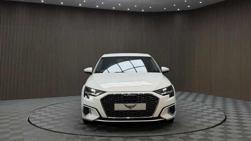 Audi A3 view 4