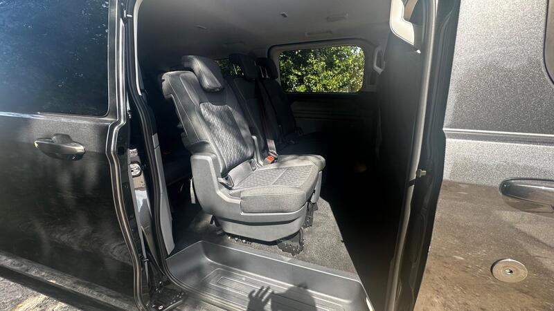 2026 Ford Transit Custom — photo 9