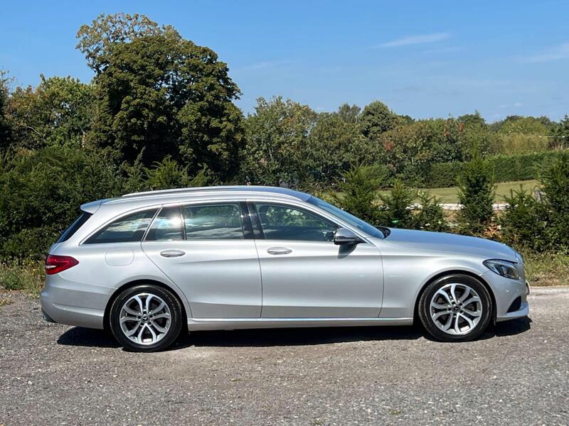 Mercedes-Benz C Class view 5