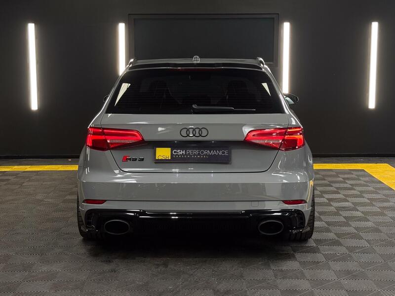 Audi Audi RS3 view 4