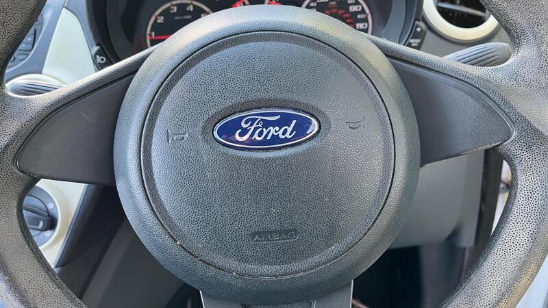 2013 Ford Ka — photo 29