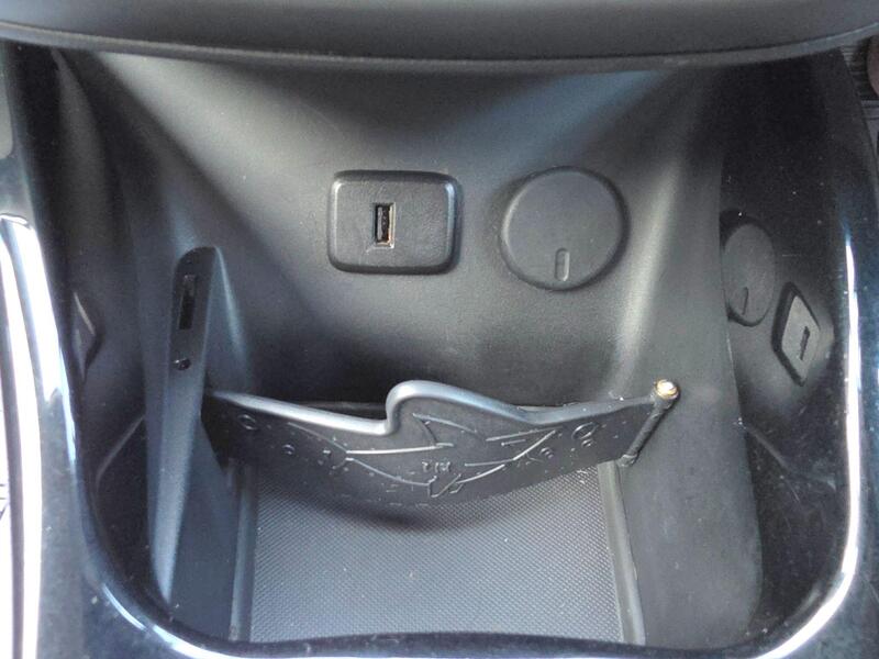 Vauxhall Corsa 1.4i SE Auto Euro 6 5dr thumbnail 44