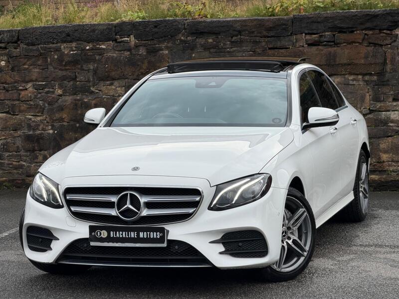Mercedes-Benz E-Class view 3