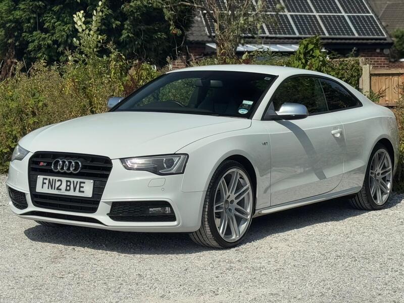 Audi Audi S5 view 5