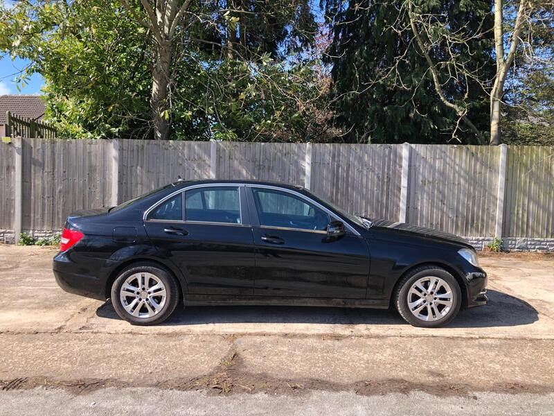 Mercedes-Benz C Class view 2