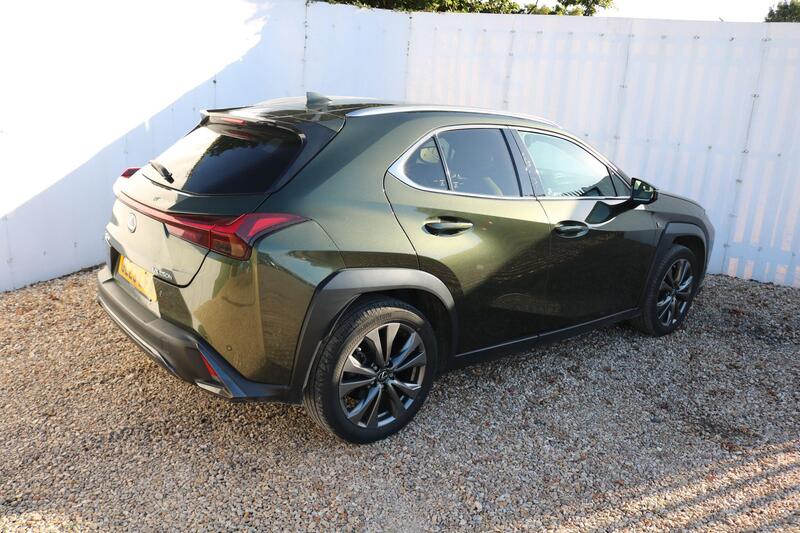 Lexus Ux view 6