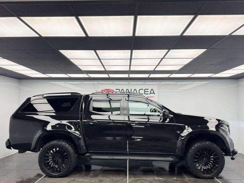 Mercedes-Benz X-Class view 4