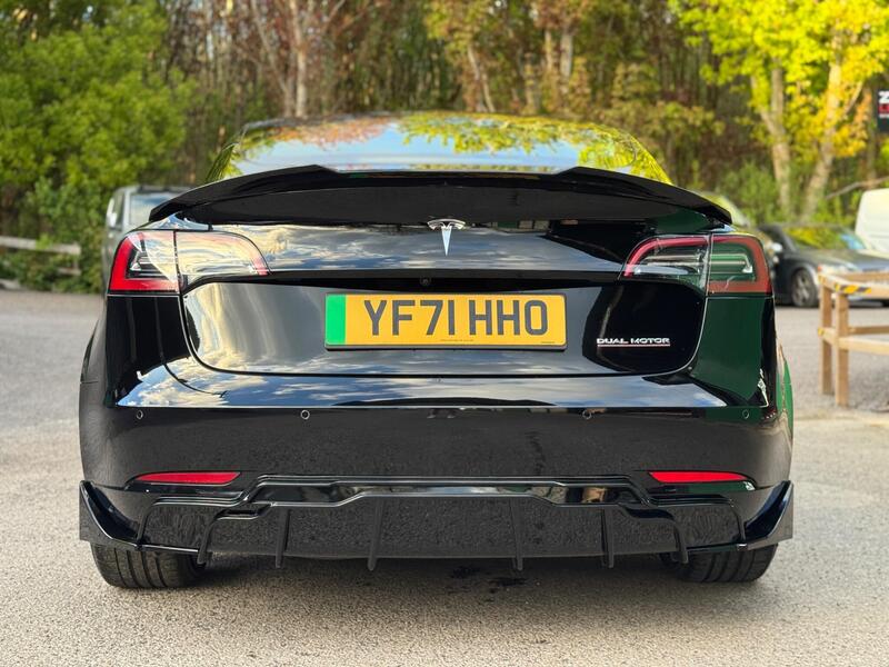 2021 Tesla Model 3 - exterior