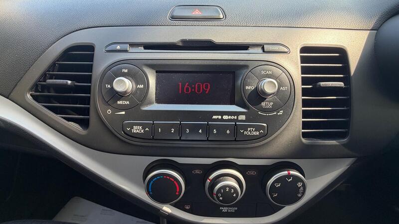 2013 Kia Picanto — photo 16
