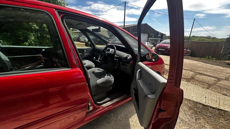 2007 Citroen Xsara Picasso — photo 6